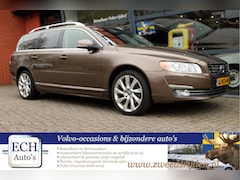 Volvo V70 - T4 180 pk Aut. Summum, Leer, Schuifdak, Stoelventilatie
