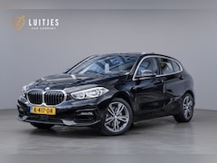 BMW 1-serie - 118i Executive AUT8|Camera|Carplay|LED|Sfeerverl.|Stuur&stoelverw.|NL-auto|Dealer-onderhou