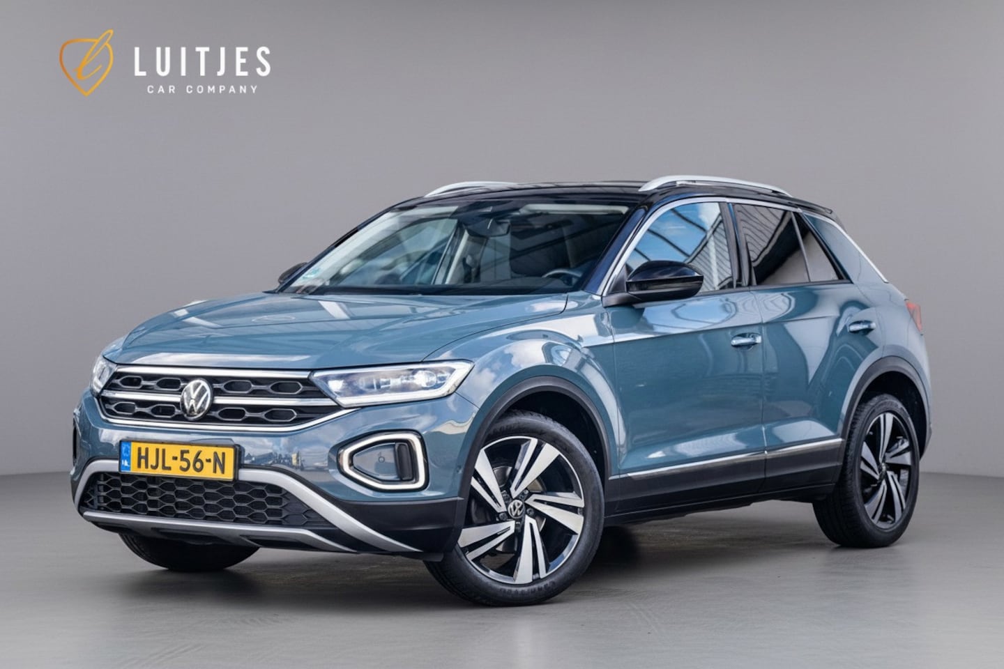 Volkswagen T-Roc - 1.5 TSI 150pk Style 75-Edition|Trekhaak|Beats-audio|Elek-a.klep|Winterpack|iQ-light|Camera - AutoWereld.nl