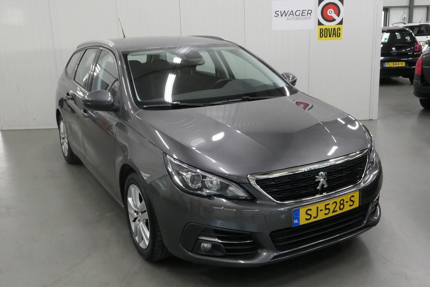 Peugeot 308 - 1.2 PureTech Active 1.2 PureTech 110pk Active (Goed Onderhouden) - AutoWereld.nl