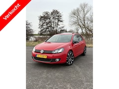 Volkswagen Golf - 1.2 TSI PANO Xenon Stoelverw HighLine