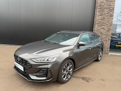 Ford Focus Wagon - 1.0 Eco 155pk AUT. Hybrid ST Line X Trekhaak, Adop. cruise, Navi, Winter etc. etc