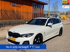 BMW 3-serie Touring - 330e xDrive M- Sport, M- stoel, SoH 93%, leder, trekhaak, pano, hud
