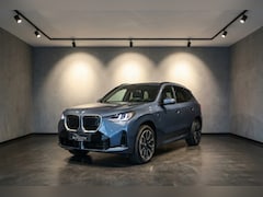 BMW X3 - 30 e xDrive M Sport Pano l 360 l HUD l Memory l Drive Assistance