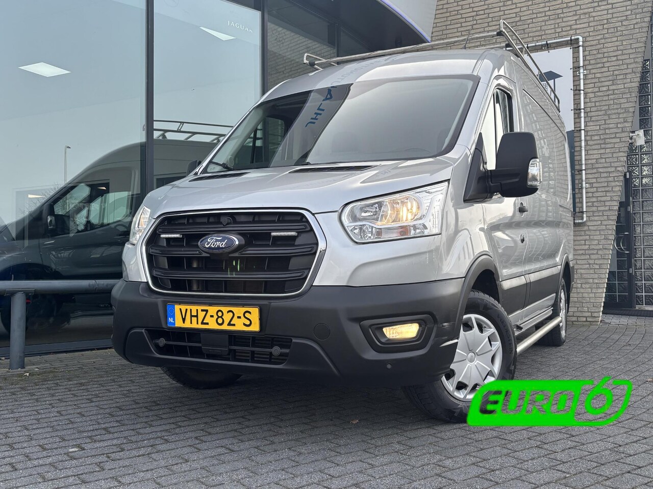 Ford Transit - 2.0 L2H2 RWD*A/C*CRUISE*HAAK*CAM*WERKPLAATS*OMVORM - AutoWereld.nl