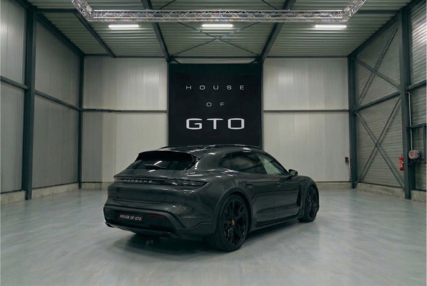 Porsche Taycan Cross Turismo - 4 93 kWh Sport Chrono | Sportstoelen | Stoelverkoeling | - AutoWereld.nl