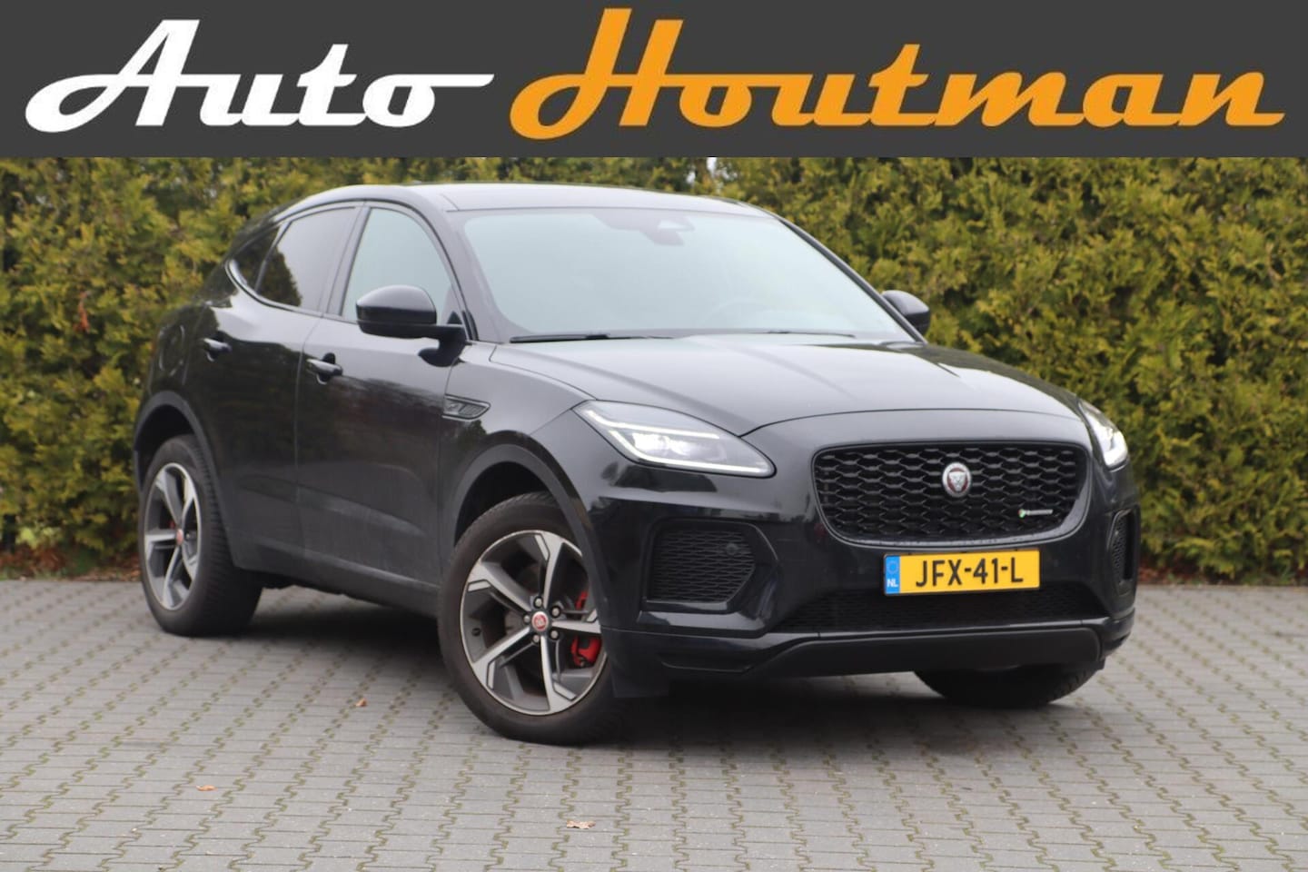 Jaguar E-Pace - 1.5 P300e AWD R-Dynamic S 309 pk - AutoWereld.nl