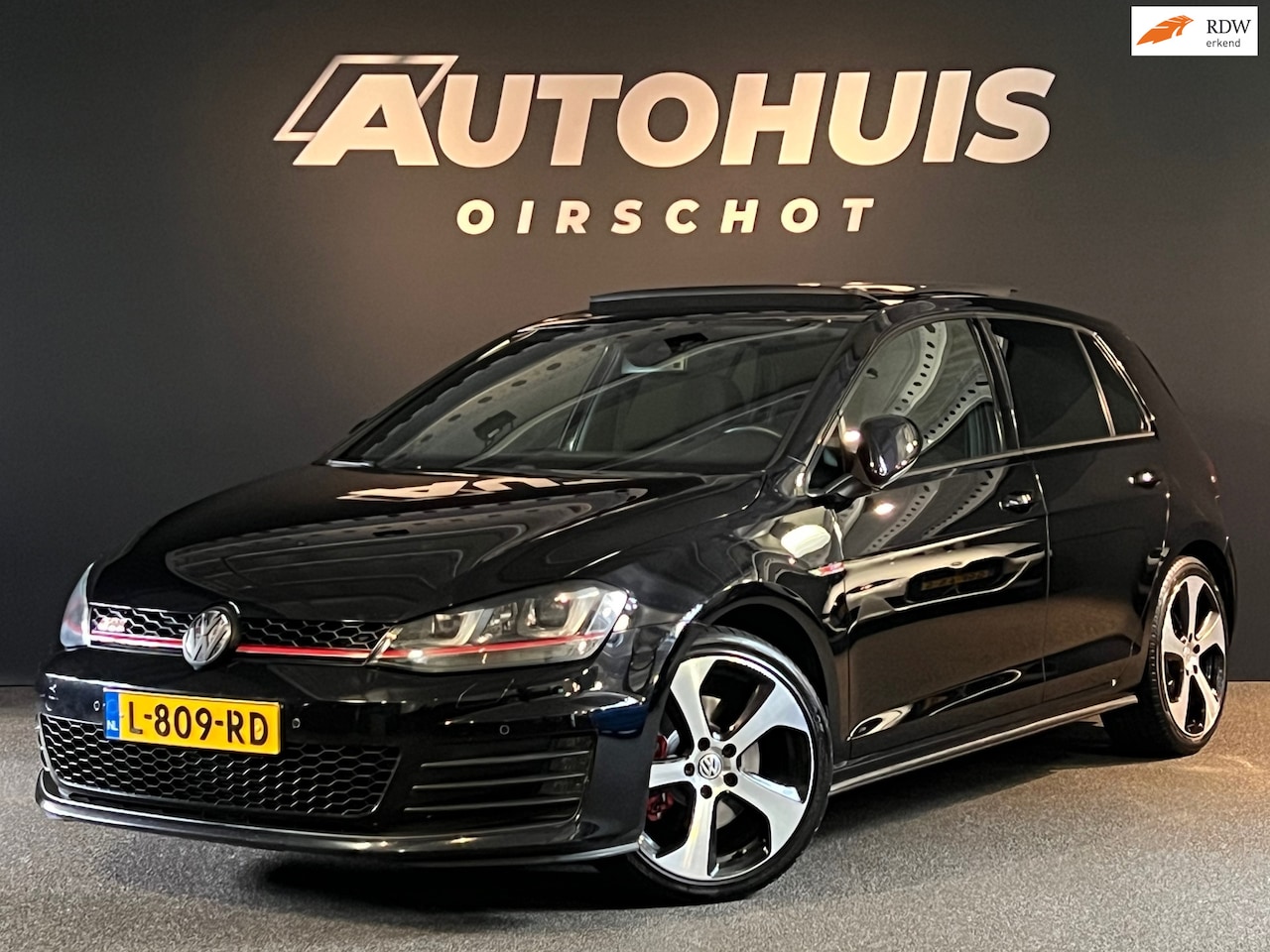 Volkswagen Golf - 2.0 TSI GTI Pano/Navi/Clima/Led/Stoelverwarming/Cruise Control/18" - AutoWereld.nl