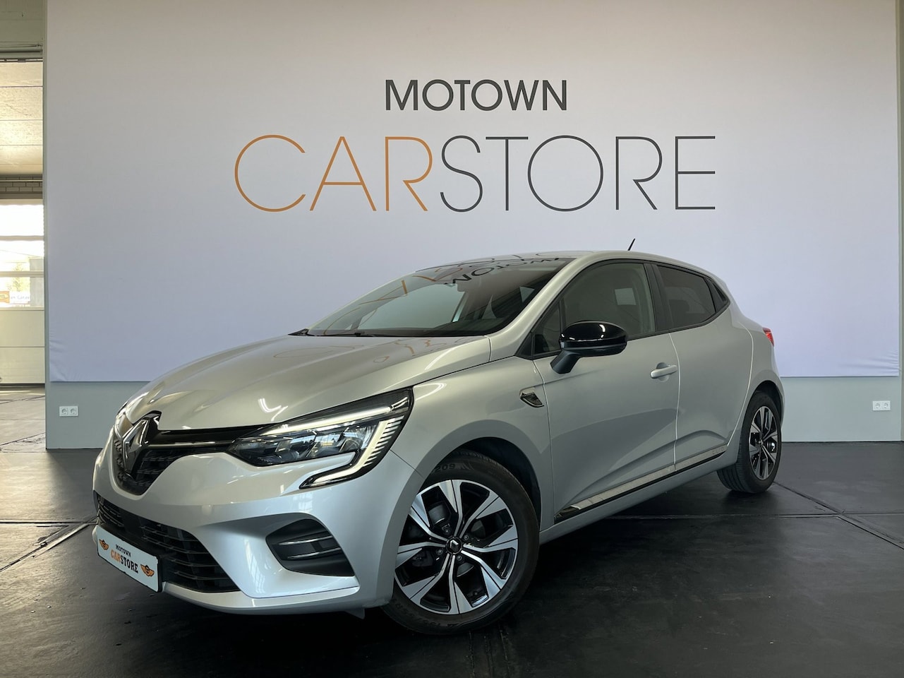 Renault Clio - 1.0 TCe 90 Limited Automaat 34.115Km Navi PDC - AutoWereld.nl