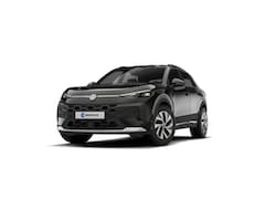 Volkswagen T-Roc - Life First Edition Inclusief €2000, - inruilvoordeel | 'App-Connect' draadloze smartphone