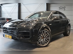 Porsche Cayenne Coupé - 3.0 E-Hybrid pano camera Bose leer 22 inch