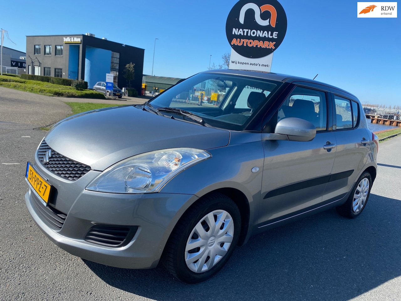 Suzuki Swift - 2011 * 1.2 Comfort EASSS * AC * EURO 5 * APK 2027 - AutoWereld.nl