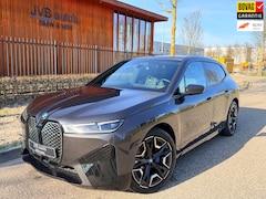 BMW iX - XDrive50, 112 kWh, Sportpakket, trekhaak, H&K, Pano, leder