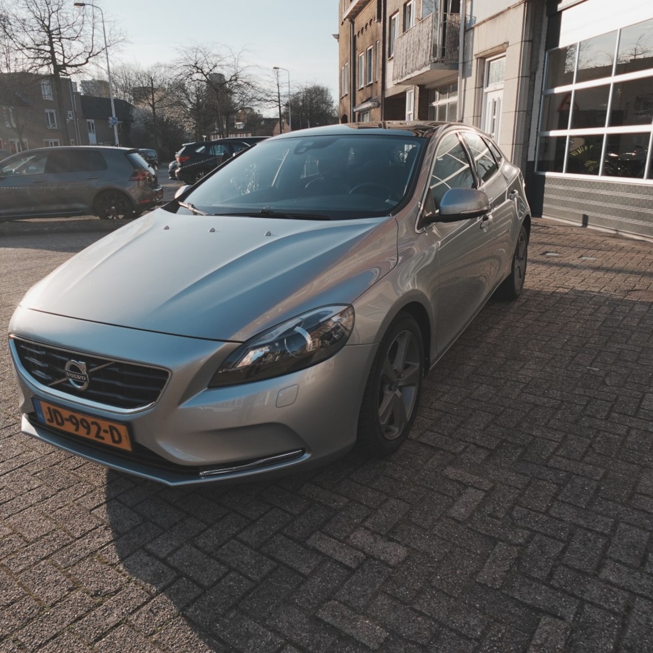 Volvo V40 - 2.0 T3 Nordic 2.0 T3 NORDIC+ - AutoWereld.nl
