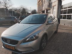 Volvo V40 - 2.0 T3 NORDIC+