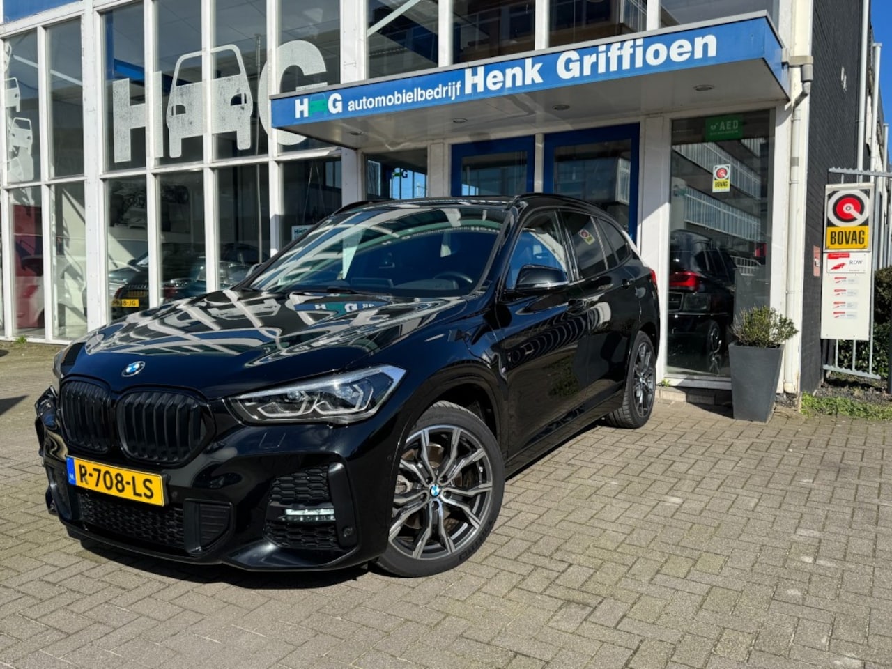 BMW X1 - X1 xDrive25e eDrive Edition M Sport I Panorama I HUD I Leer - AutoWereld.nl