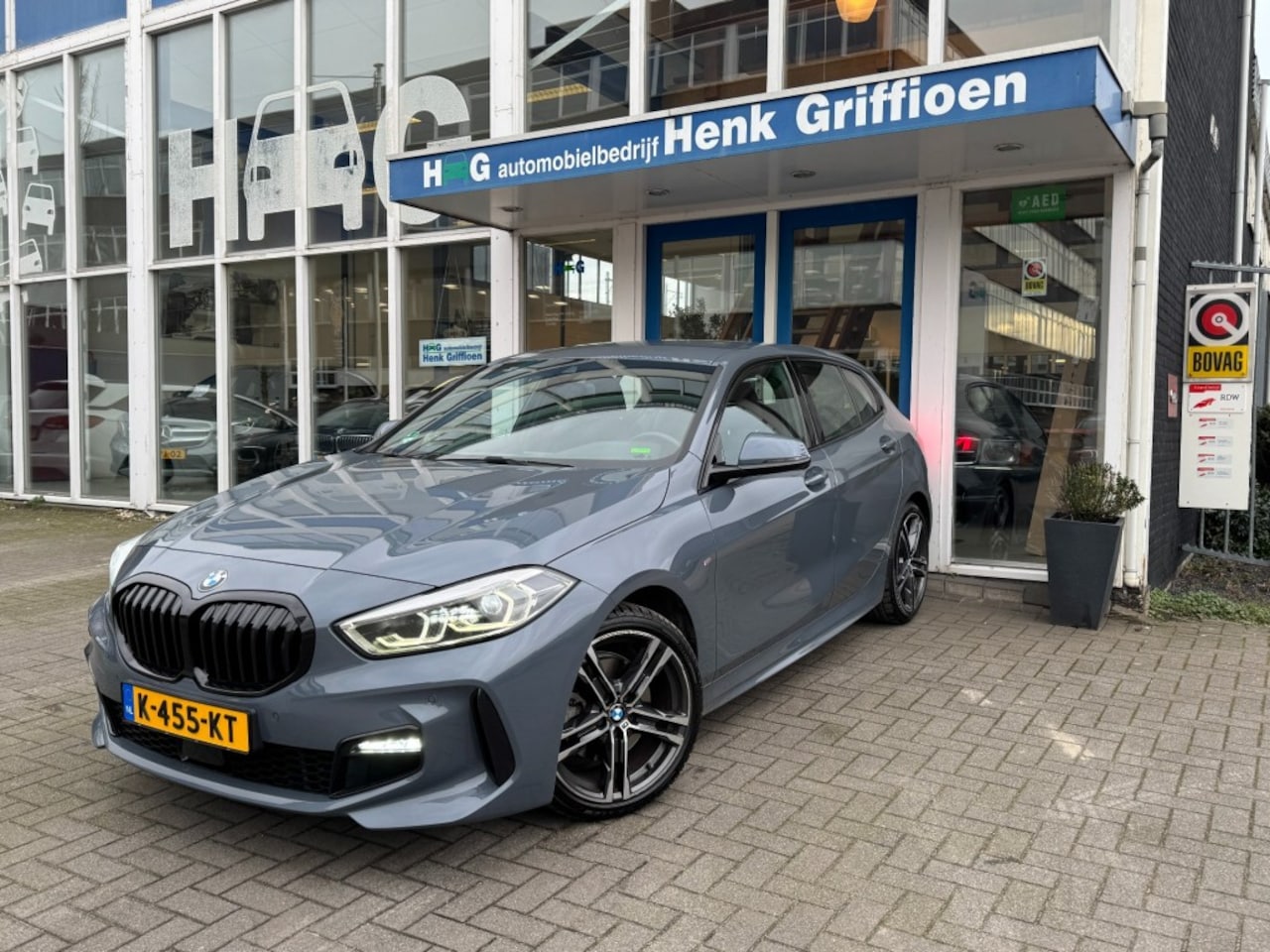 BMW 1-serie - 118i High Executive I M Sport I Stoelverw. I LED I Climate contr. - AutoWereld.nl
