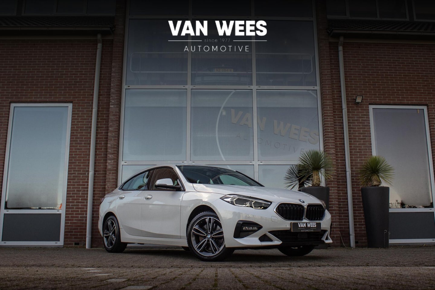 BMW 2-serie Gran Coupé - 220i Business Edition Sport Line | 1e eigenaar | NL auto | BTW auto | Sportstuur | Adaptiv - AutoWereld.nl
