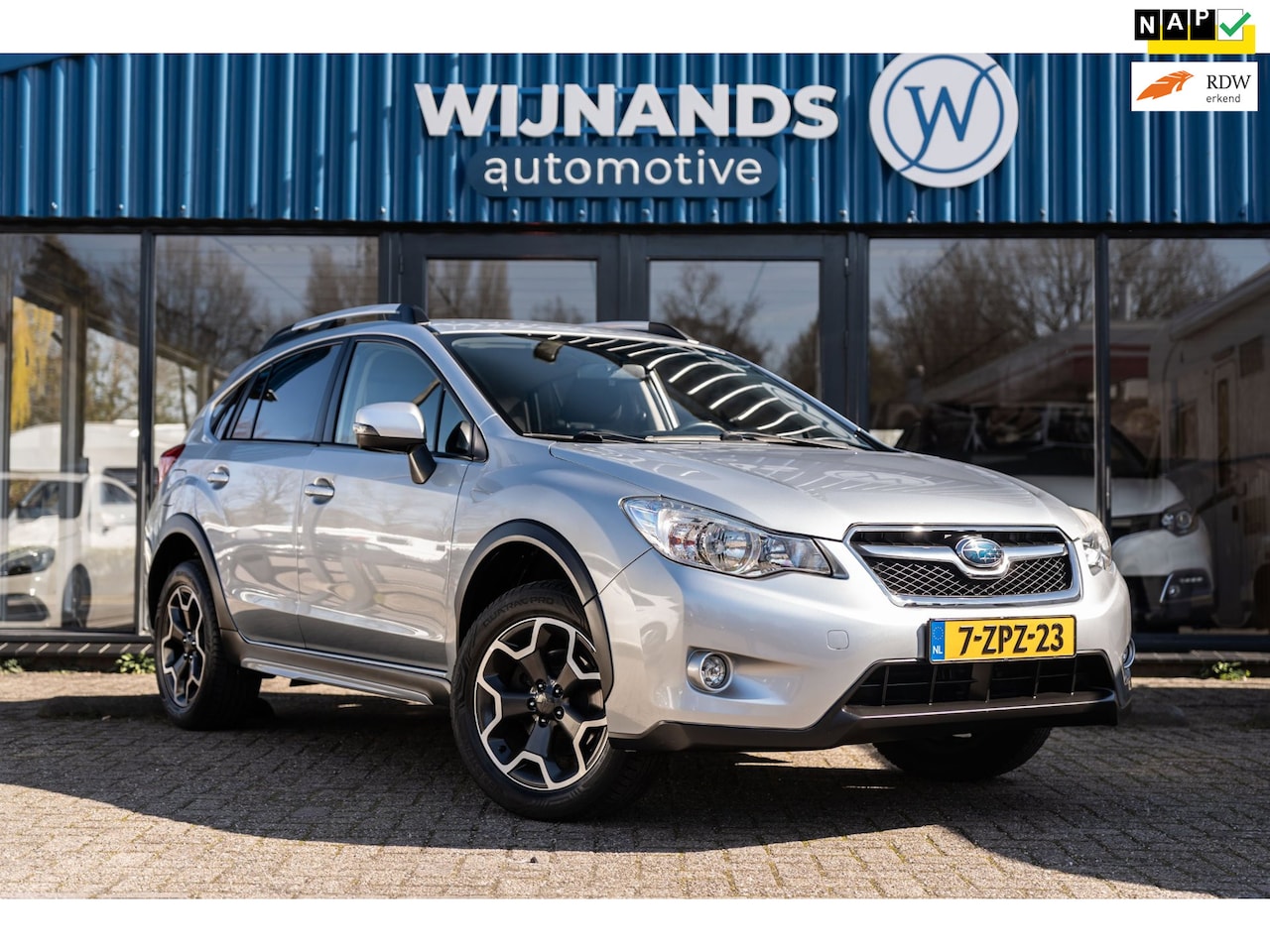 Subaru XV - 1.6i Comfort AWD Automaat Navigatie Cruise Stoelvw - AutoWereld.nl