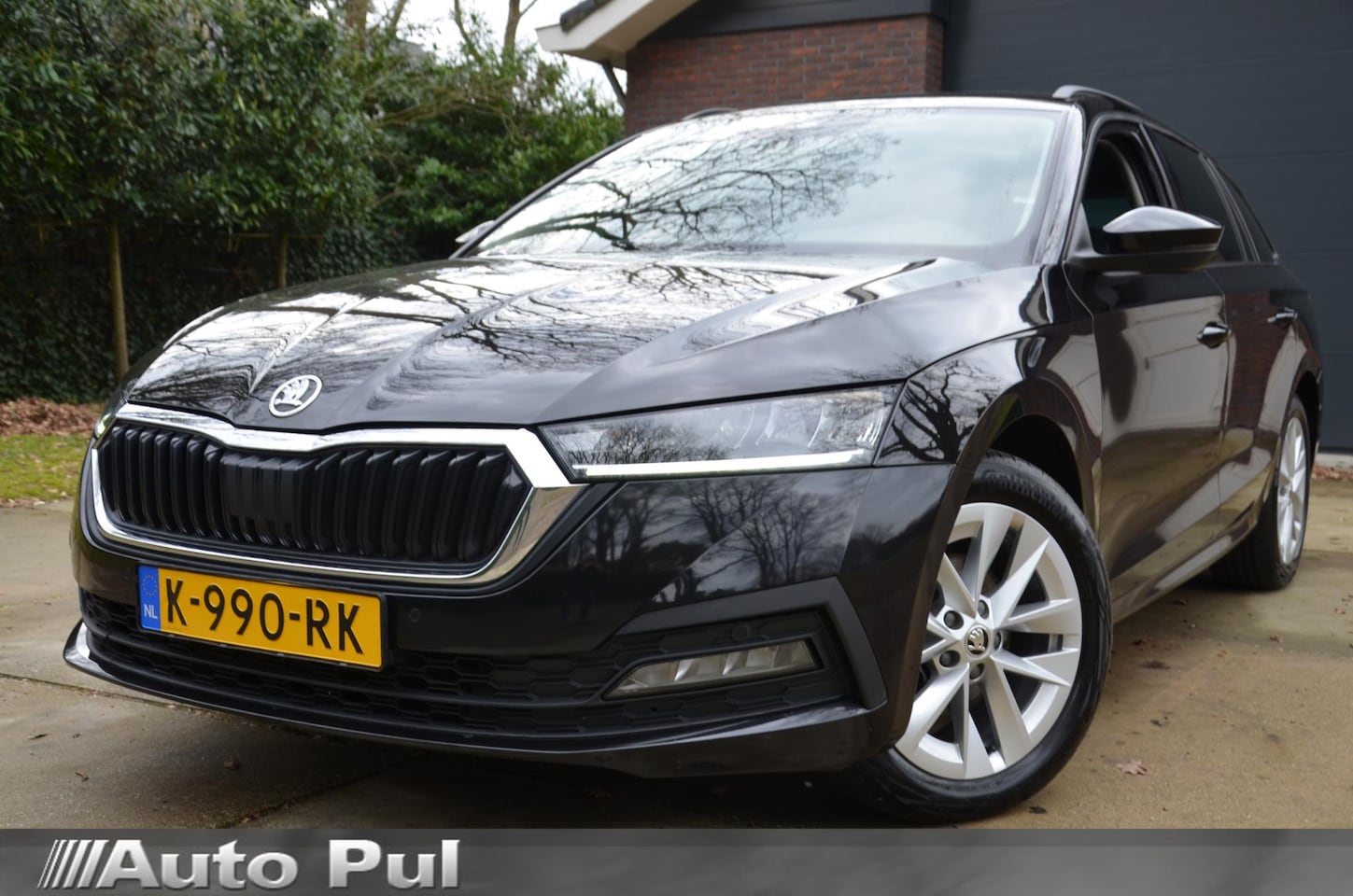 Skoda Octavia Combi - 1.0 e-TSI Business Edition Automaat/Navi/Pdc/Ecc/Stuurverwarming/Cruise control adaptief/E - AutoWereld.nl