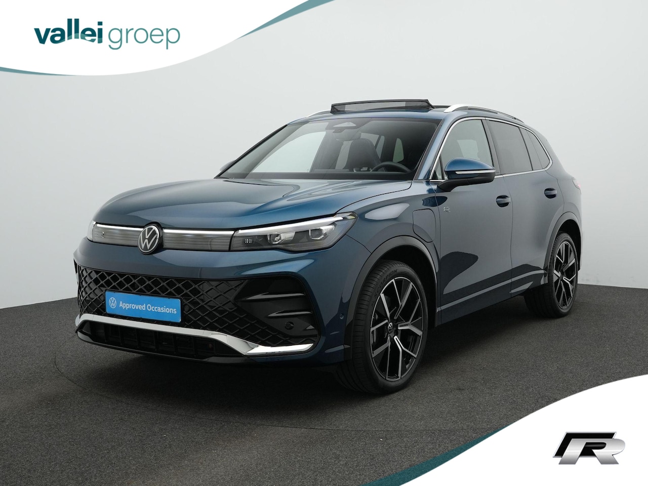 Volkswagen Tiguan - 1.5 eHybrid 272PK DSG R-Line | Panoramadak | Adaptief onderstel | Stuur-/stoelverwarming | - AutoWereld.nl