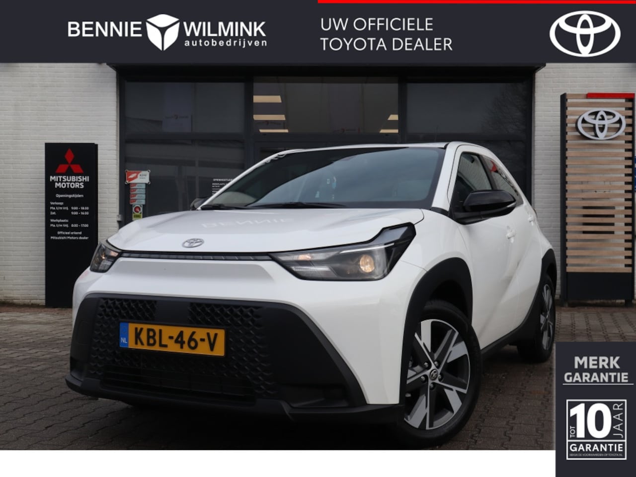 Toyota Aygo X - Hybrid 115 play | LM Velgen | Stoelverwarming - AutoWereld.nl