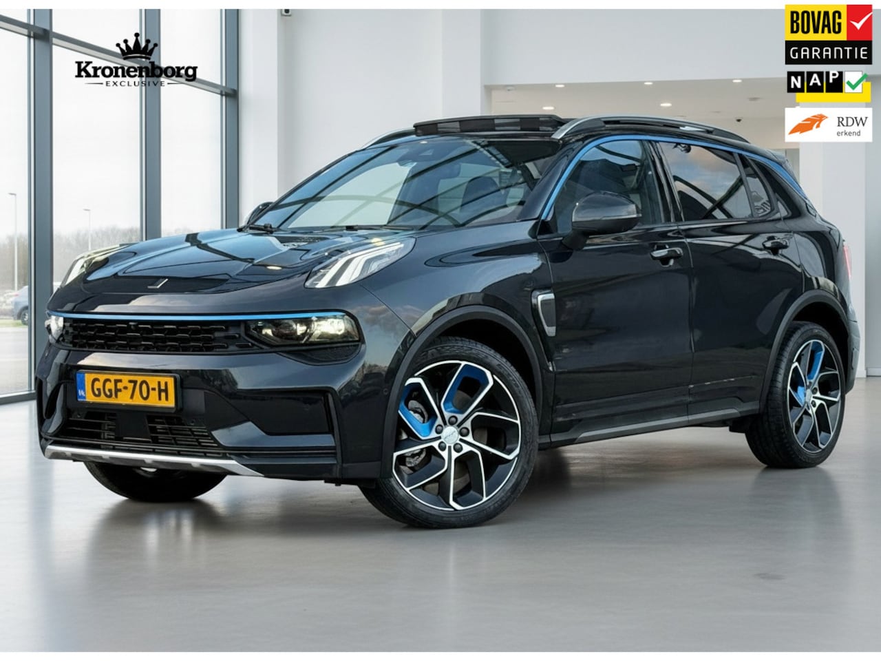 LYNK&CO LYNK & CO 01