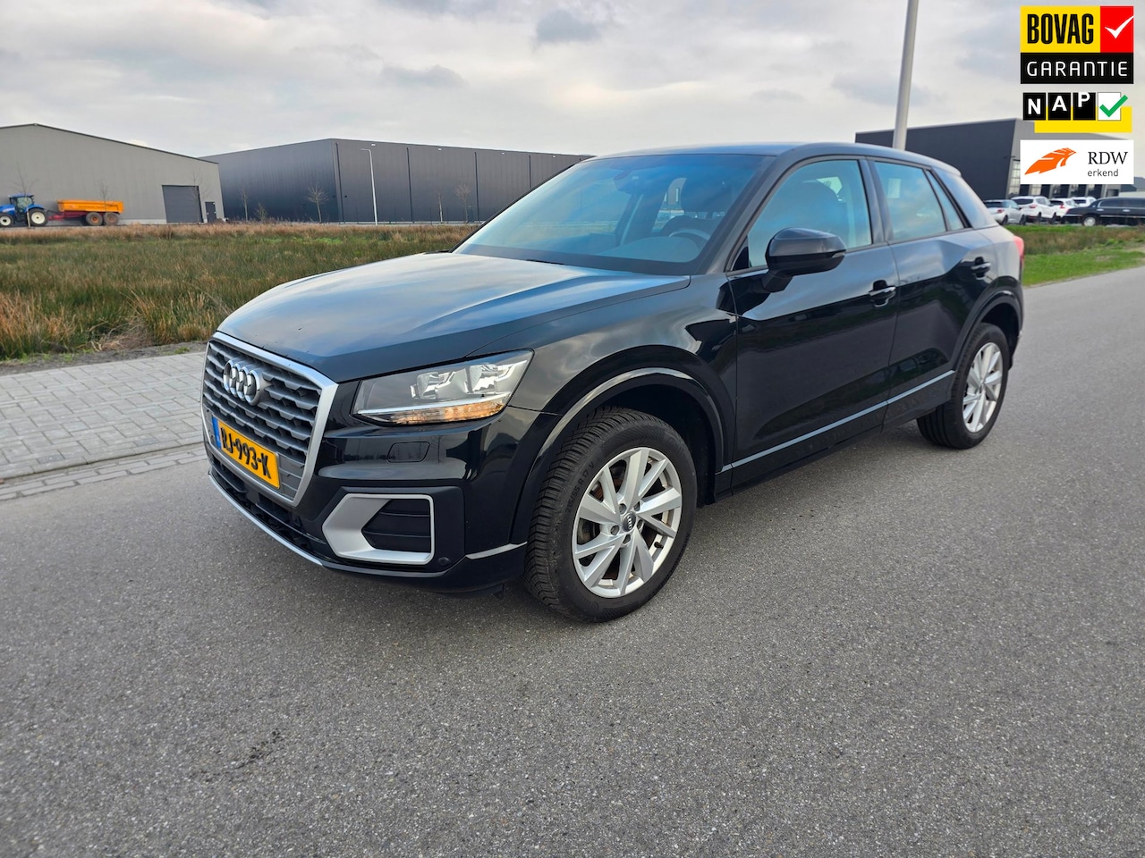 AUDI Q2