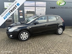 Hyundai i30 - 1.4i Dynamic