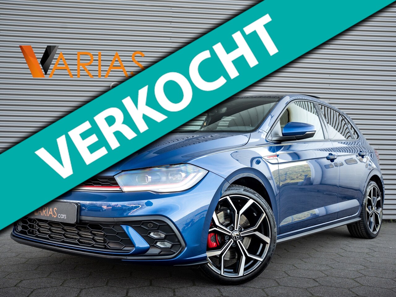 Volkswagen Polo - 2.0 TSI GTI Pano Beats Navi Camera IQ VOL!! - AutoWereld.nl