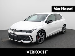 Volkswagen Golf - 1.5 eHybrid GTE 272 PK | Volledig Lederen Stoelen | 18 Inch Lichtmetalen Velgen | Bestuurd