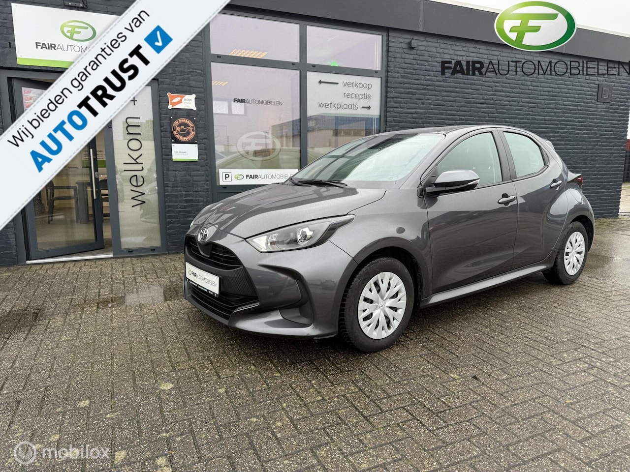 Toyota Yaris - 1.0 VVT-i Active 1.0 VVT-i Active - AutoWereld.nl