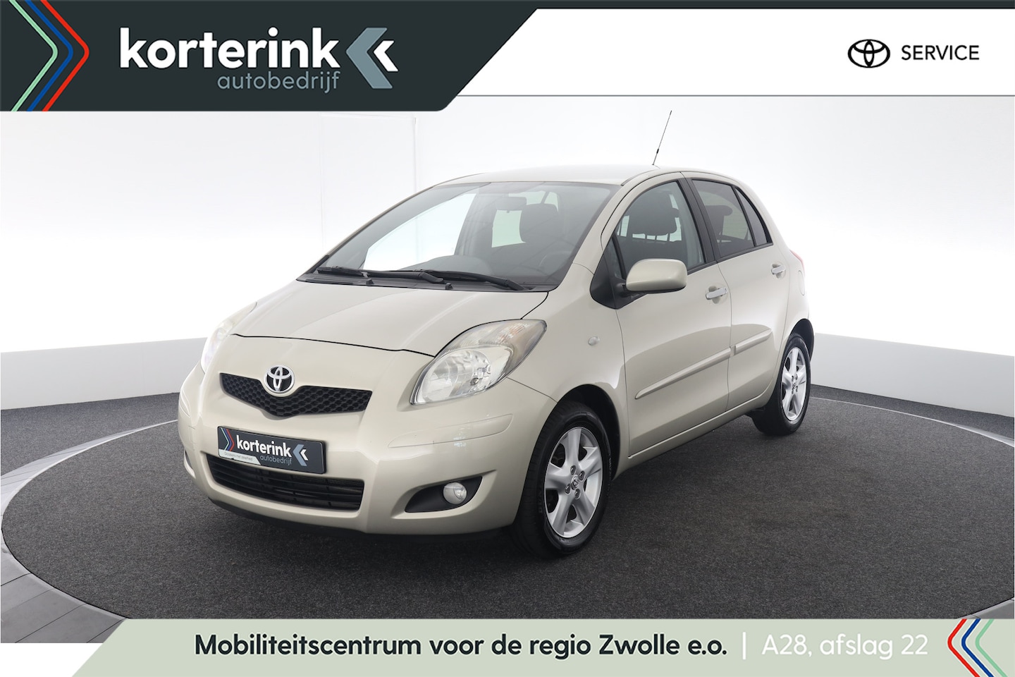 Toyota Yaris - 1.3 VVT-i Aspiration 1.3 VVTi Aspiration - AutoWereld.nl