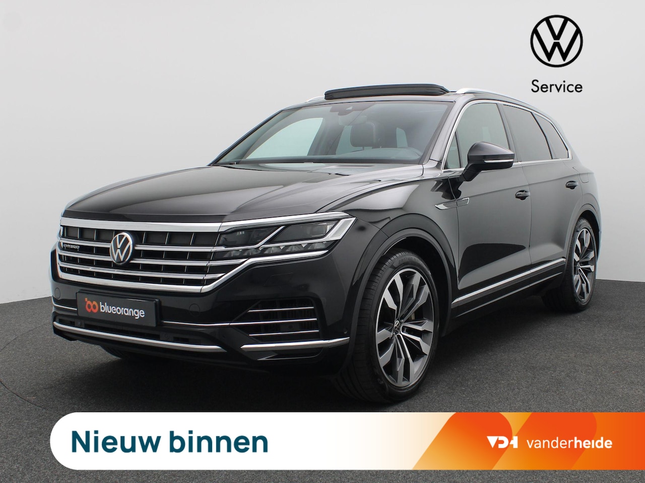 Volkswagen Touareg - 3.0 TSi eHybrid 4MOTION Elegance 367PK Aut. Pano-Schuifdak, Trekhaak, Keyless, Elektr. Ach - AutoWereld.nl