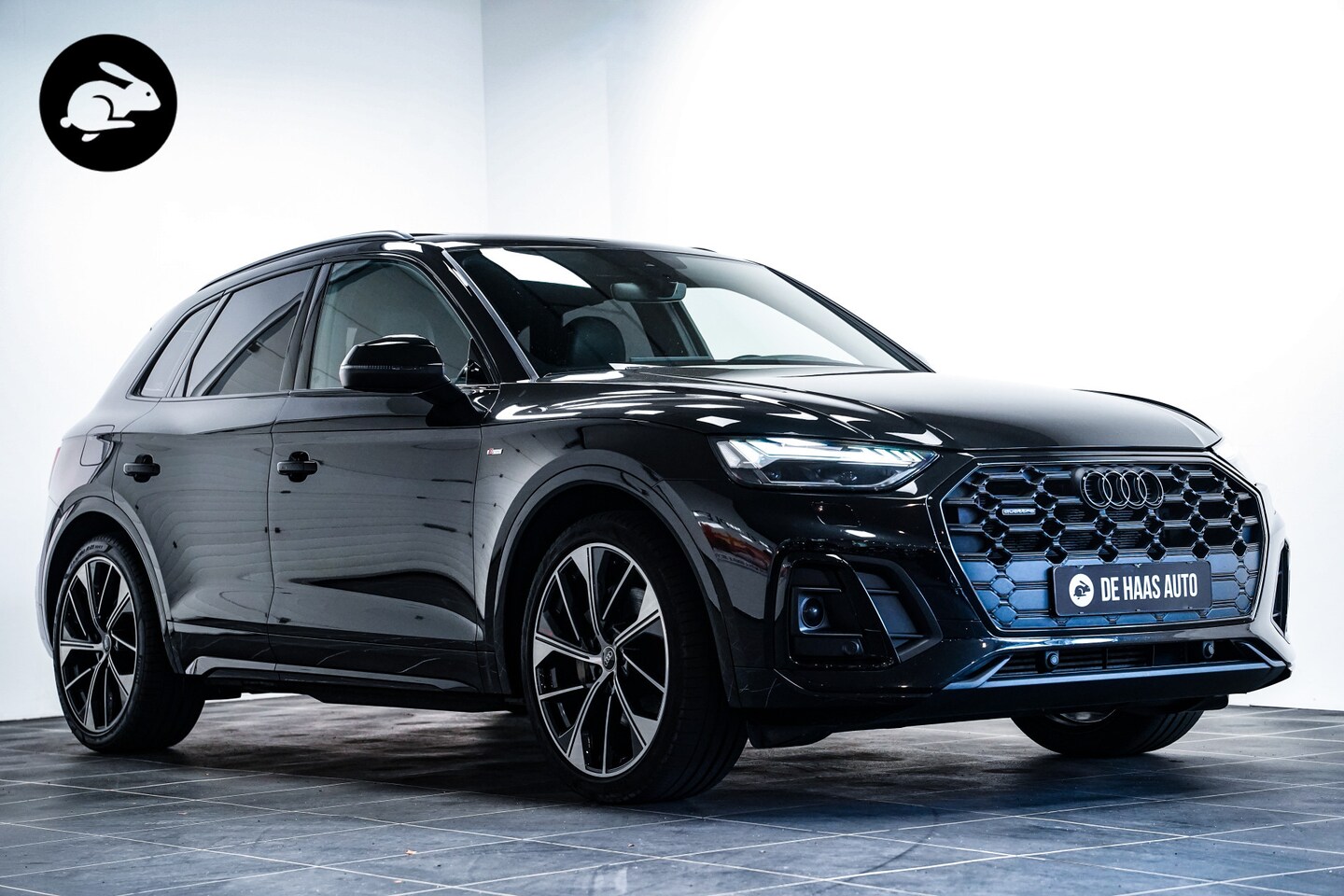 Audi Q5 - 55 TFSI e S-Line Black ed|Vol|Pano|Luchtvering|Trekhaak|21 inch - AutoWereld.nl