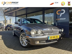 Jaguar XJ - 4.2 V8 Super LWB / DEALER OND. / NL-AUTO / SUPER NET / YOUNGTIMER /