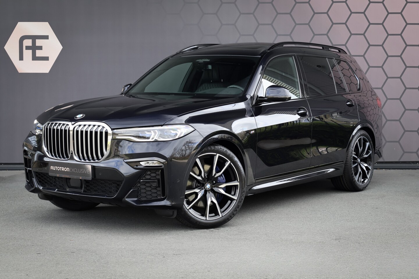 BMW X7 - xDrive40i High Executive | 7 ZITS | SKYLOUNGE | ADAPTIVE | LASERLIGHTS | NAPA LEER | TREKH - AutoWereld.nl