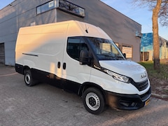 Iveco Daily - 35S14V 2.3 352L H2 NL auto! 67.337 km NAP! Trekhaak 3500 kg
