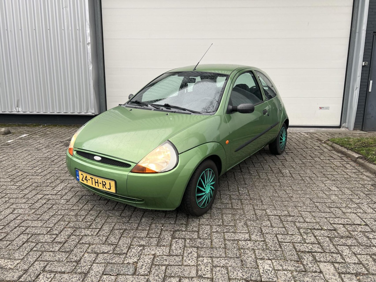 Ford Ka - 1.3 Futura Nieuwe APK - Airco - AutoWereld.nl