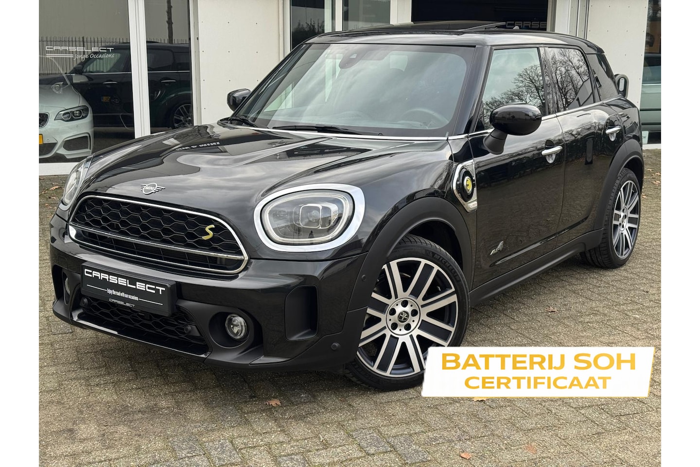 MINI Countryman - 2.0 Cooper SE ALL4 Yours Panoramadak Harman/Kardon Head-up Vol opties . Neem contact op en - AutoWereld.nl