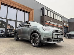 MINI Countryman - 2.0 S ALL4 Essential S aut 218pk/Trekhaak/Pano/Head up/19"Jcw/Nw model/Btw