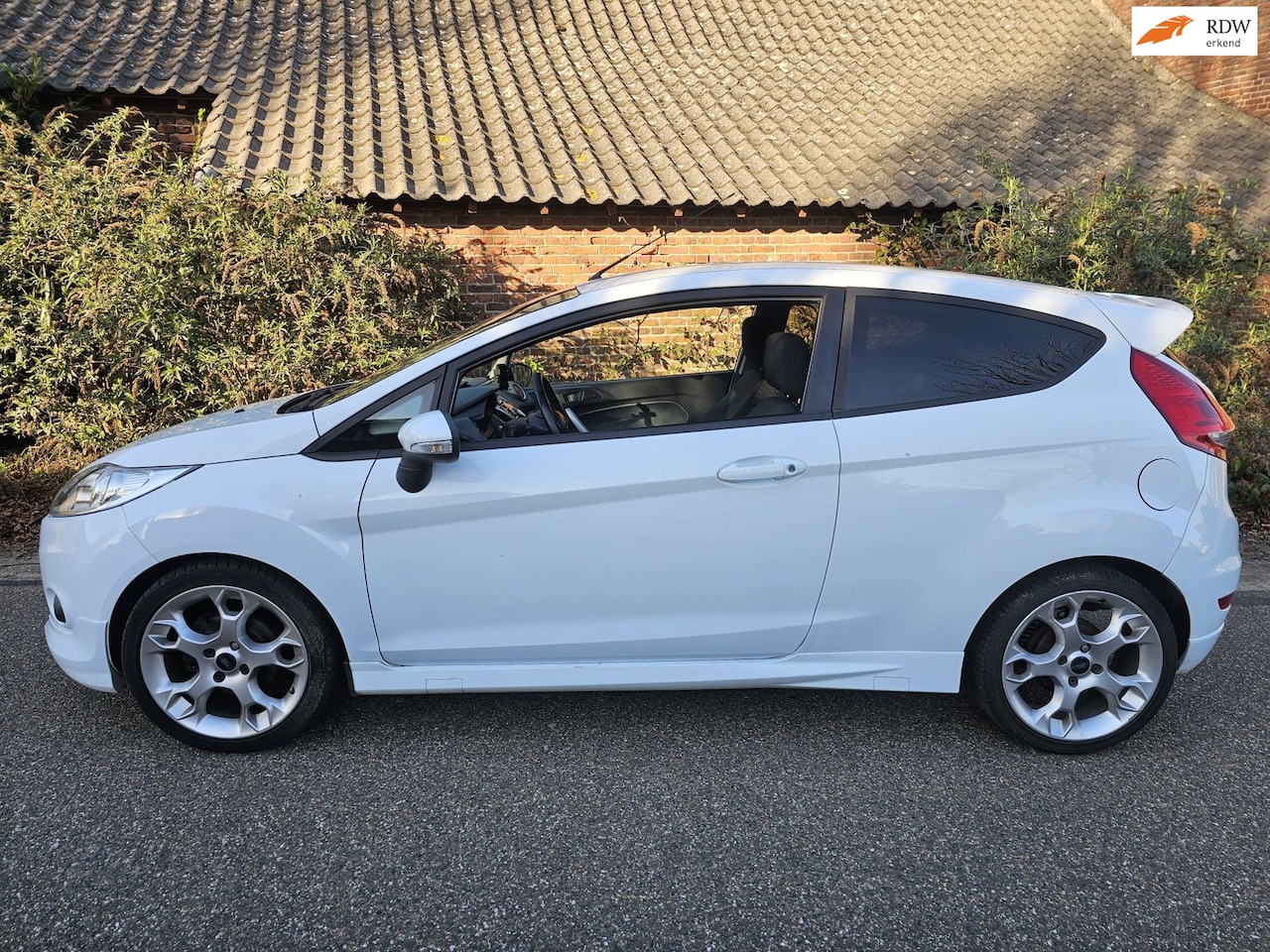 Ford Fiesta - 1.6 Sport 1.6 Sport - AutoWereld.nl