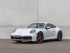 Porsche 911 - 3.0 Carrera 4 S