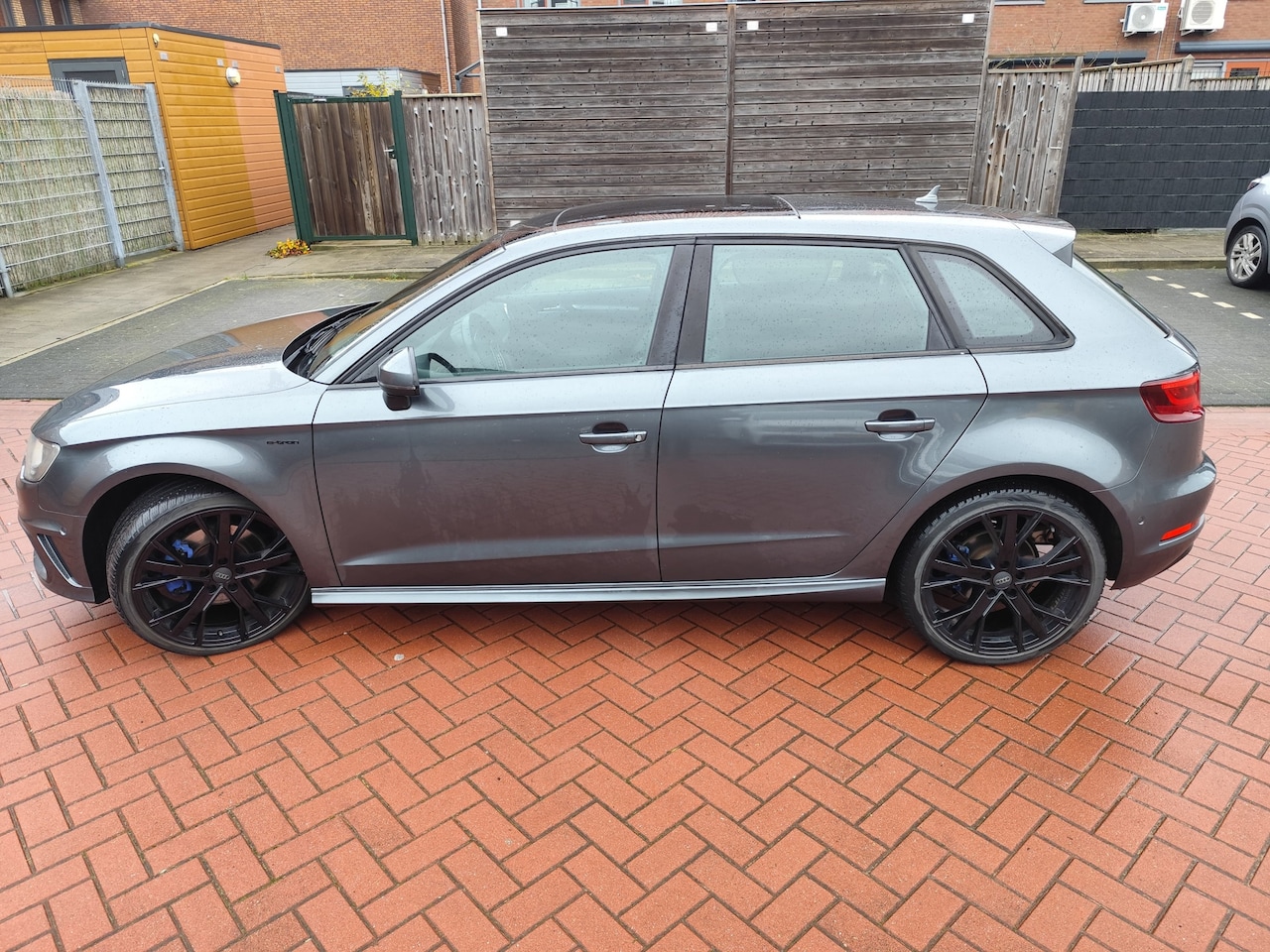 Audi A3 Sportback - 1.4 e-tron PHEV Ambition Pro Line plus 1.4 e-tron PHEV Ambition Pro Line plus - AutoWereld.nl