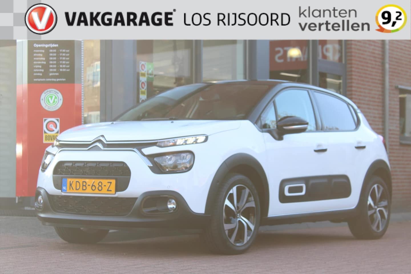 Citroën C3 - 1.2 PureTech Aut. *Shine* | Carplay | Camera | Cruise & Climate Control | PDC | Privacy | - AutoWereld.nl