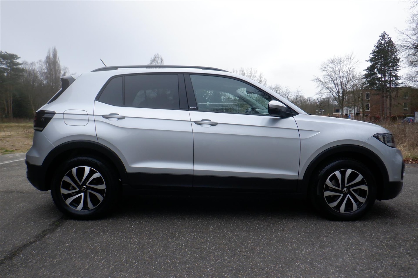 Volkswagen T-Cross - 1.0 TSI 110pk Life-PDC-STOELVERW.-BOVAG-AUTOMAAT. - AutoWereld.nl