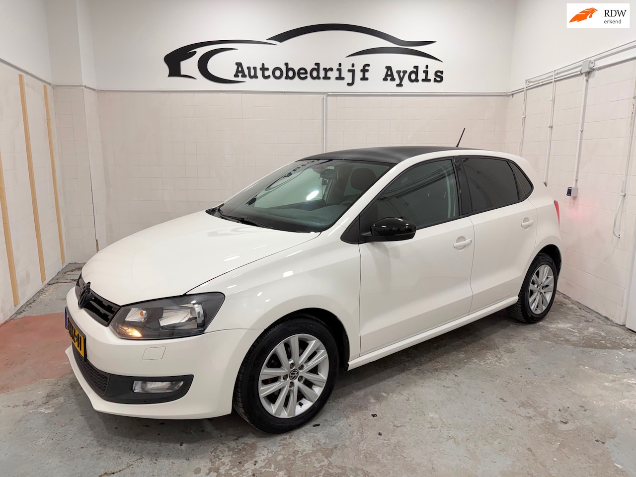 Volkswagen Polo - 1.4 Highline Airco EL Ramen Cruise Pdc Stoelver - AutoWereld.nl