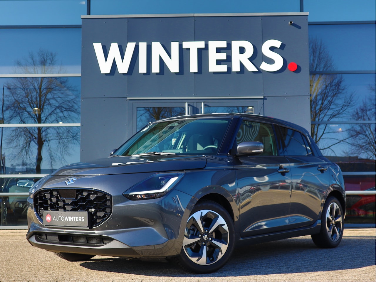 Suzuki Swift - 1.2 Style Smart Hybrid CVT Automaat | Navigatie | Camera | Stoelverwarming | tot 10 jaar g - AutoWereld.nl