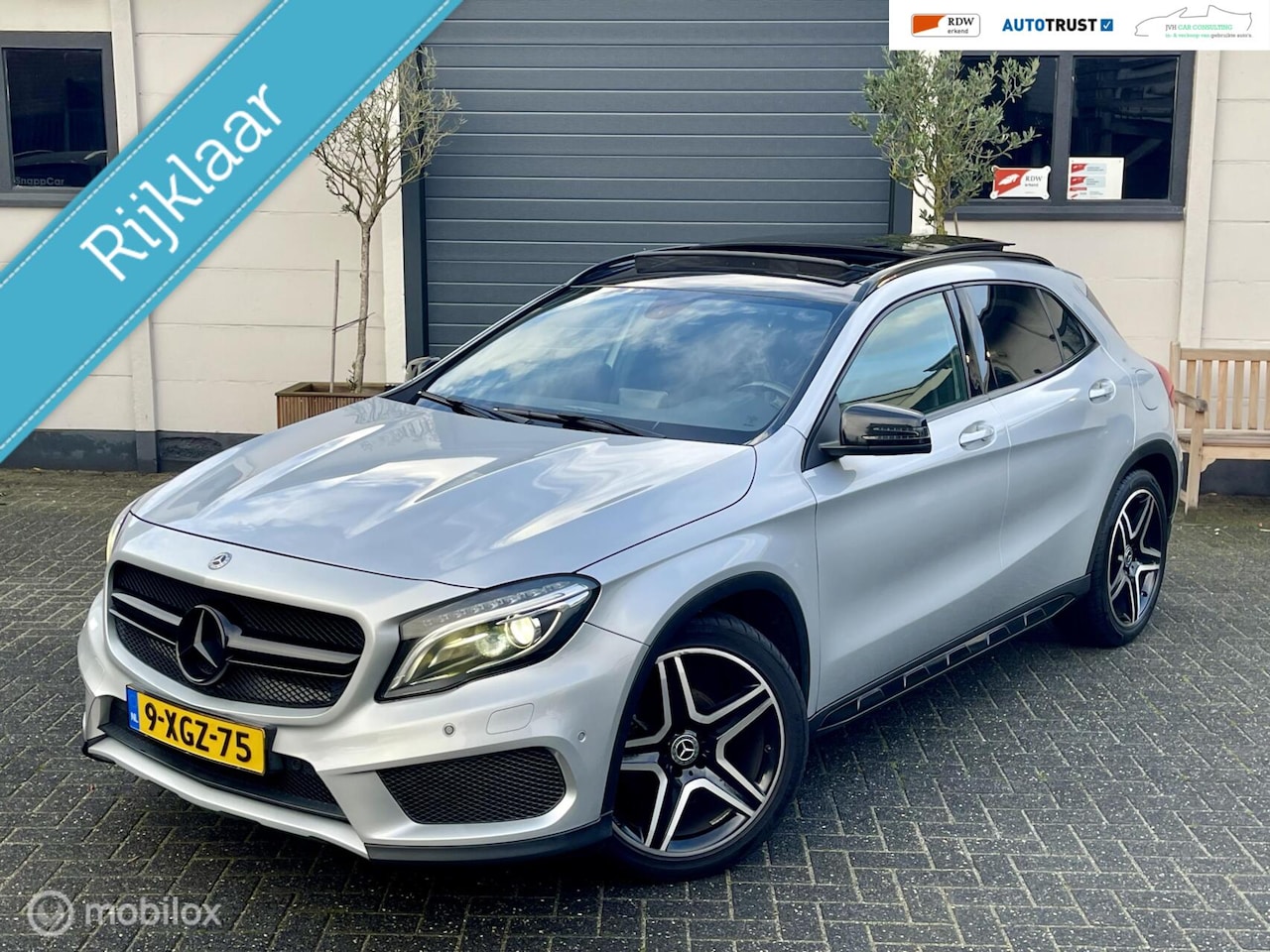 Mercedes-Benz GLA-Klasse - 200 Prestige AMG|RIJKLAAR|PANO|CAMERA! - AutoWereld.nl