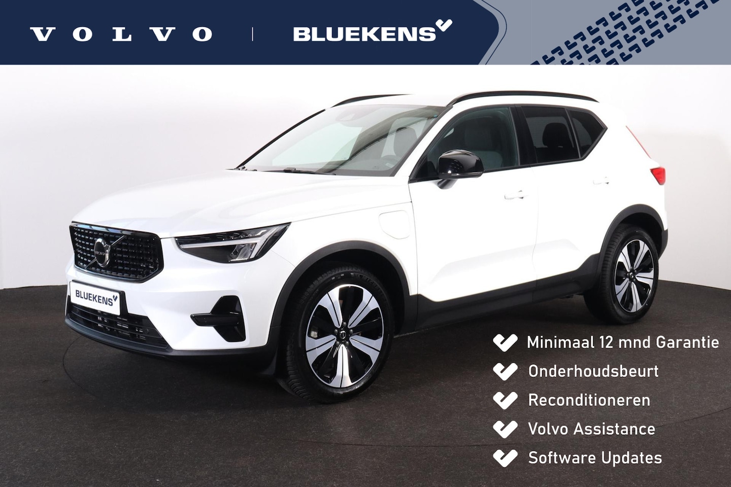 Volvo XC40 - T4 Recharge Plus Dark - IntelliSafe Assist - Harman/Kardon audio - Parkeercamera achter - - AutoWereld.nl